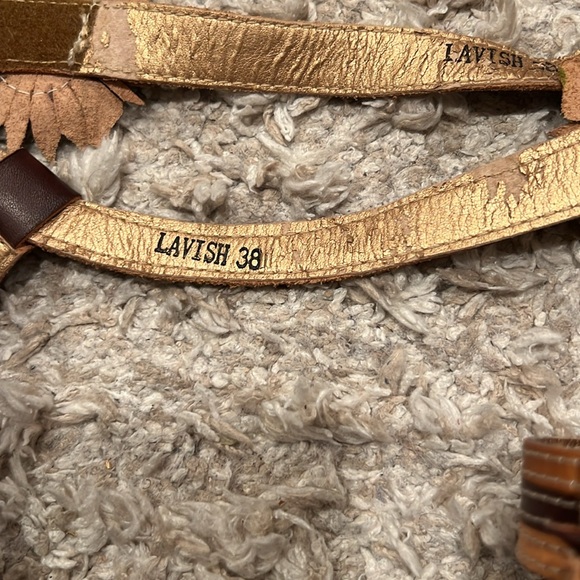 Spring Step Flower Sandals - Picture 6 of 7